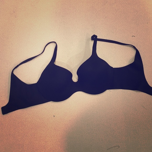 Black victoria's secret bra