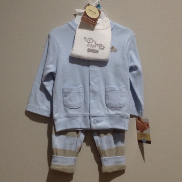 Brand new Carter's 3-piece set