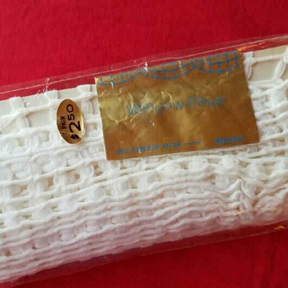 SOLD NWT fishnet stockings, original vintage 60s - Picture 2 of 2