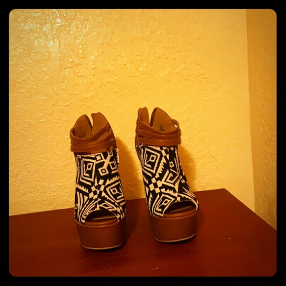 Tribal Cognac Platform Wedges