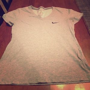 Nike dri fit t shirt size small