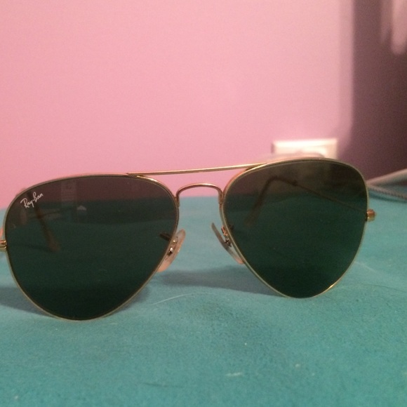 Authentic ray ban aviators