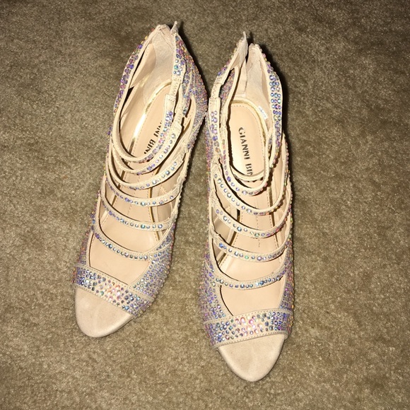 Gianni Bini heels size 6