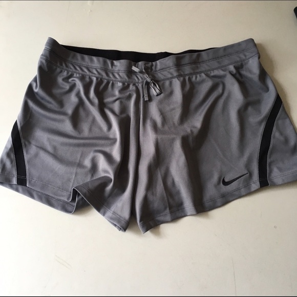 Nike Pants - Womens nike shorts NWT size XL