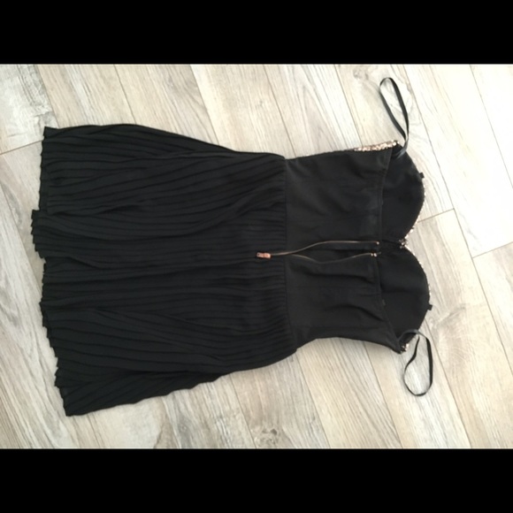Mink Pink XS party dress. Gorgeous! - Picture 2 of 4