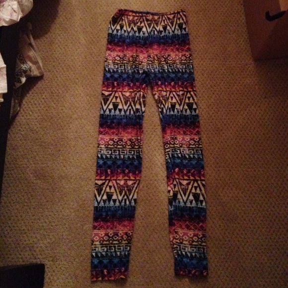 Multi Colored Aztec Thin Leggings