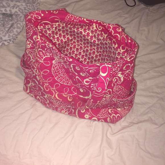 Vera Bradley pleated tote in twirly birds pink