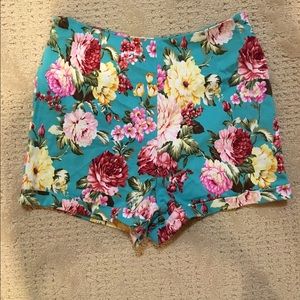 Brandy Melville shorts