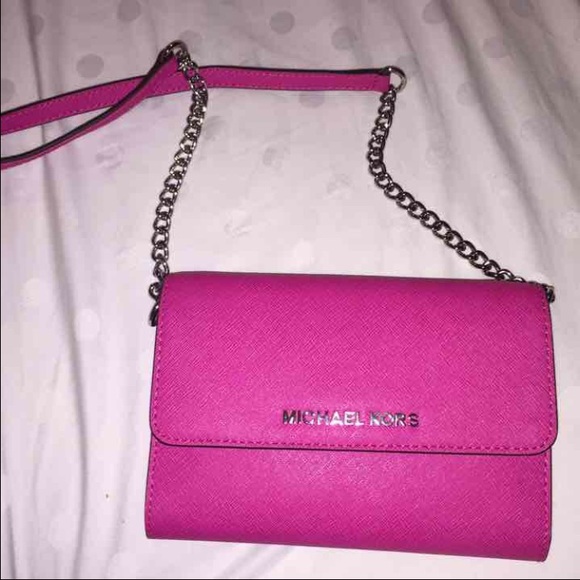 Michael Kors JetSet Crossbody - Picture 1 of 4