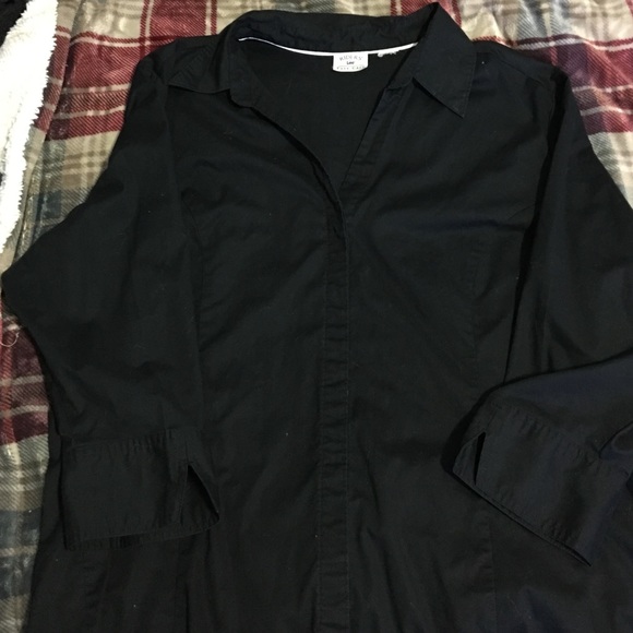 EUC Lee Slimming blouse size XXL 18-20