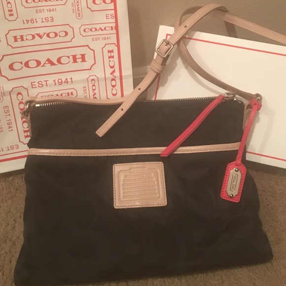 Coach Handbags - Coach cross body