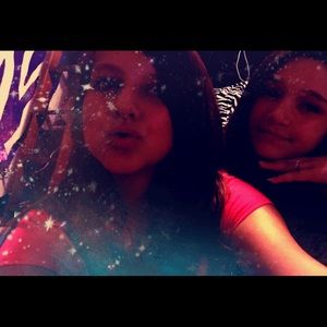 Meet your Posher, Adrienne