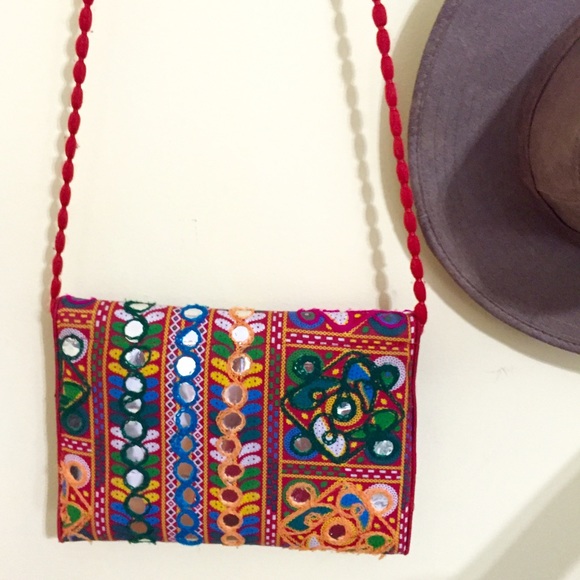LF colorful embroidered clutch with strap! - Picture 4 of 5