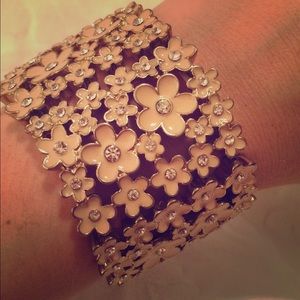 Flower Stretch Bracelet