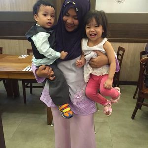 Meet your Posher, Zainab