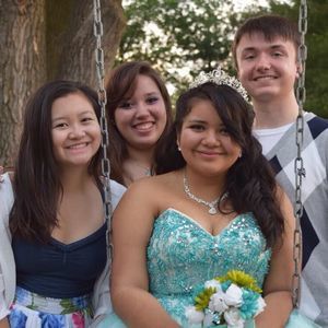 Meet your Posher, Adriana