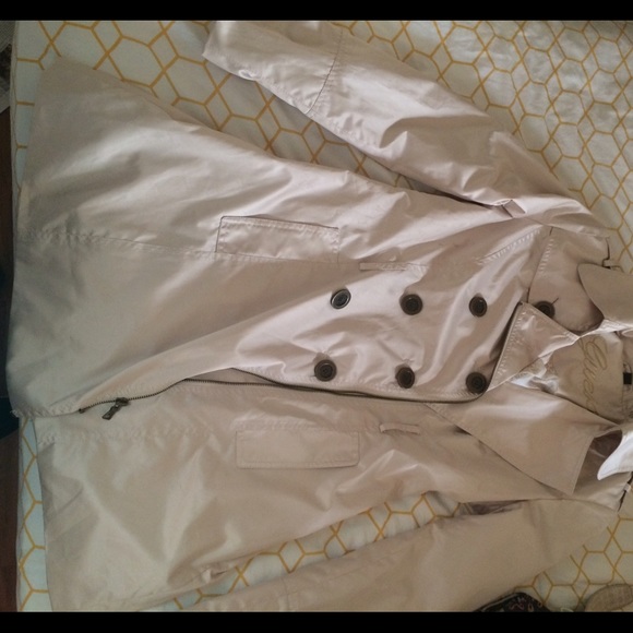 Guess coat - Picture 1 of 4