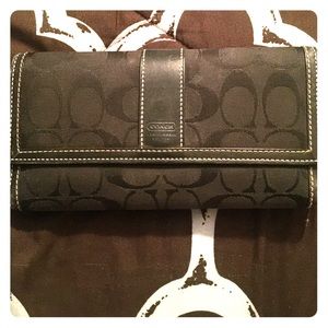 Coach wallet