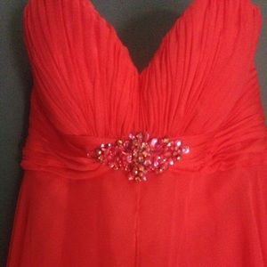 Strapless salmon pink prom dress!