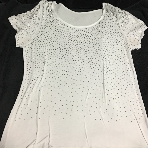 EUC Calvin Klein studded detail too size xl