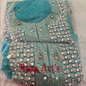 Unstitched salwar kameez