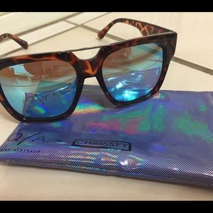 Quay x Chrisspy sunnies