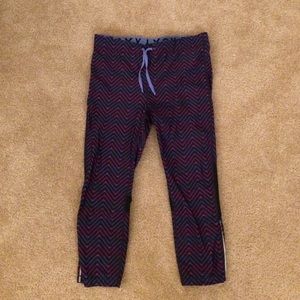 Roxy Capri Workout Leggings