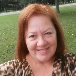 Meet your Posher, Lori