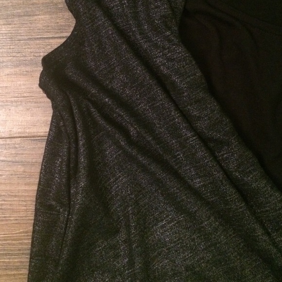 NWOT Rock & Republic top. Size large. - Picture 3 of 3