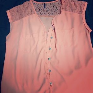 EUC Maurice's ca sleeve floral detail top size xl