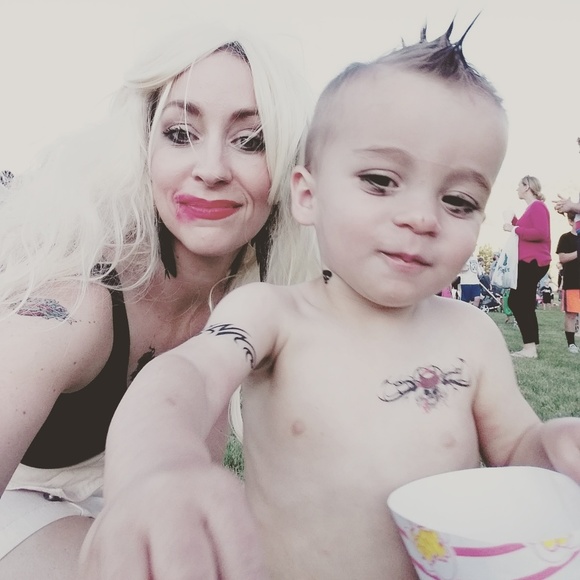 Meet your Posher, Krystn - Picture 2 of 5