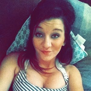 Meet your Posher, Kellie