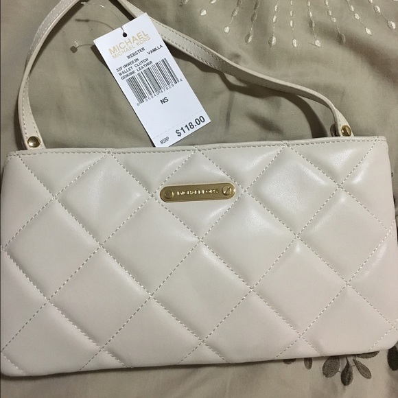 Michael Kors quilted. - Picture 2 of 4