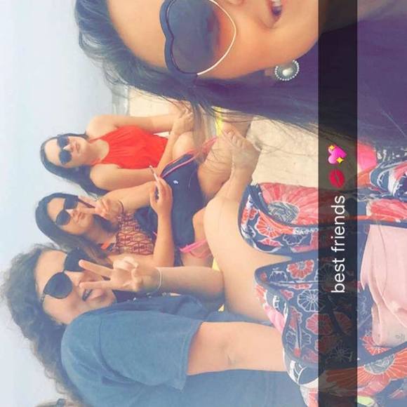 Meet your Posher, Emily