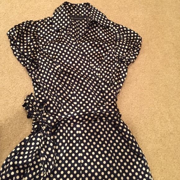 Tops - Picture 2 of 3