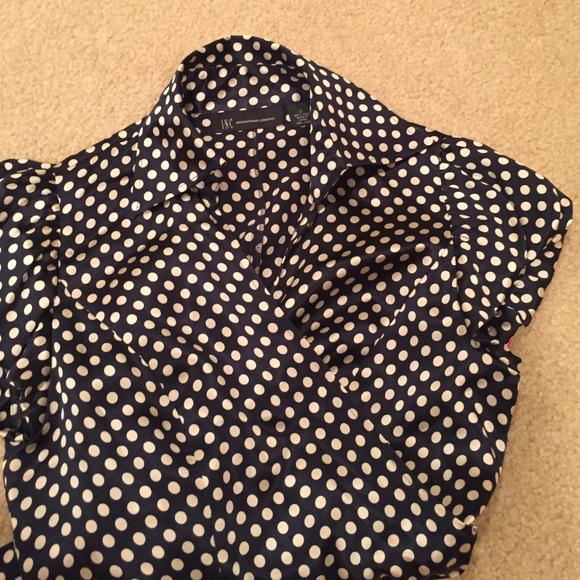 Tops - Picture 3 of 3