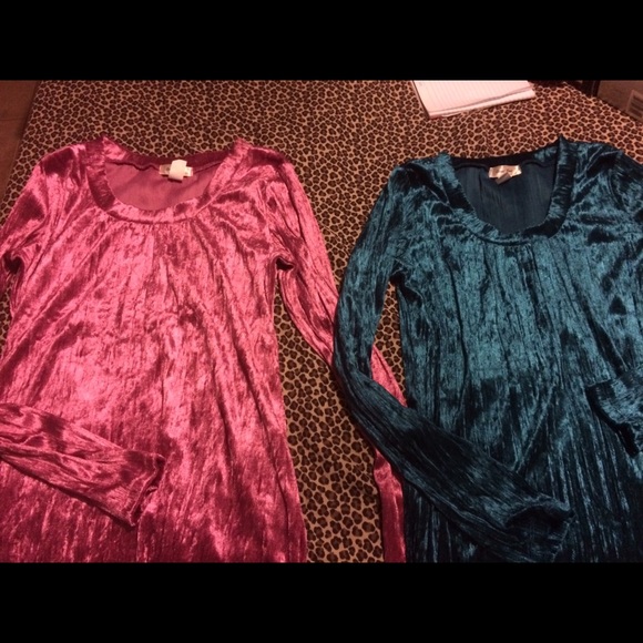 90s style long sleeve velvet tops