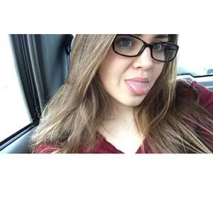 Meet your Posher, Tessa