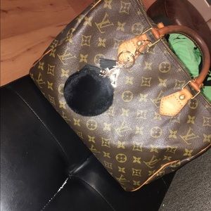 Meet your Posher, Chy