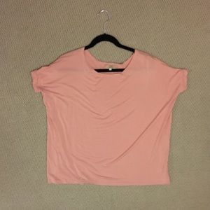 Piko short sleeve top. Peach