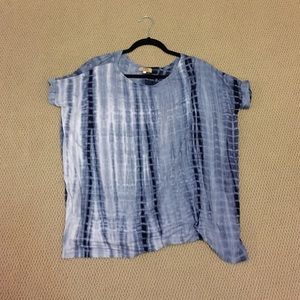 Piko short sleeve top. Blue tie-dye