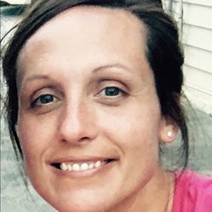 Meet your Posher, Alisa