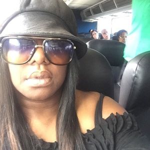 Meet your Posher, Kimberly