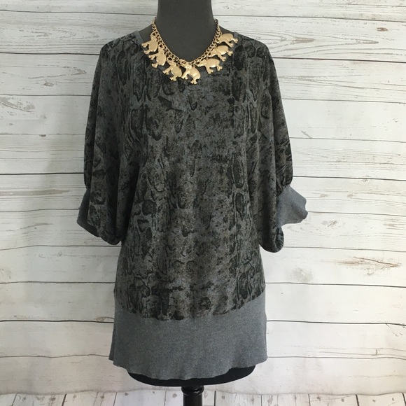 Worthington Tops - Worrthington XL Wing Short Sleeve Swearer Top