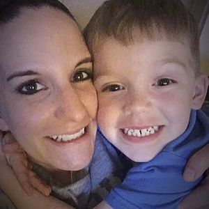 Meet your Posher, Kisa