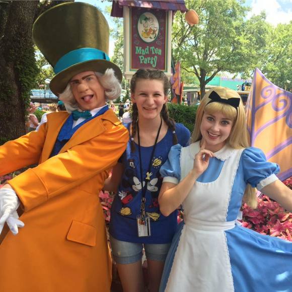 Meet your Posher, Kylee - Picture 1 of 1