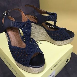 Size 7.5 LUCKY BRAND wedges. Morrocan blue