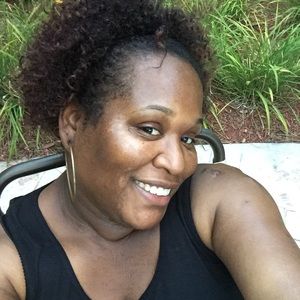 Meet your Posher, Asheka