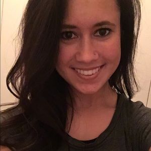 Meet your Posher, Casey