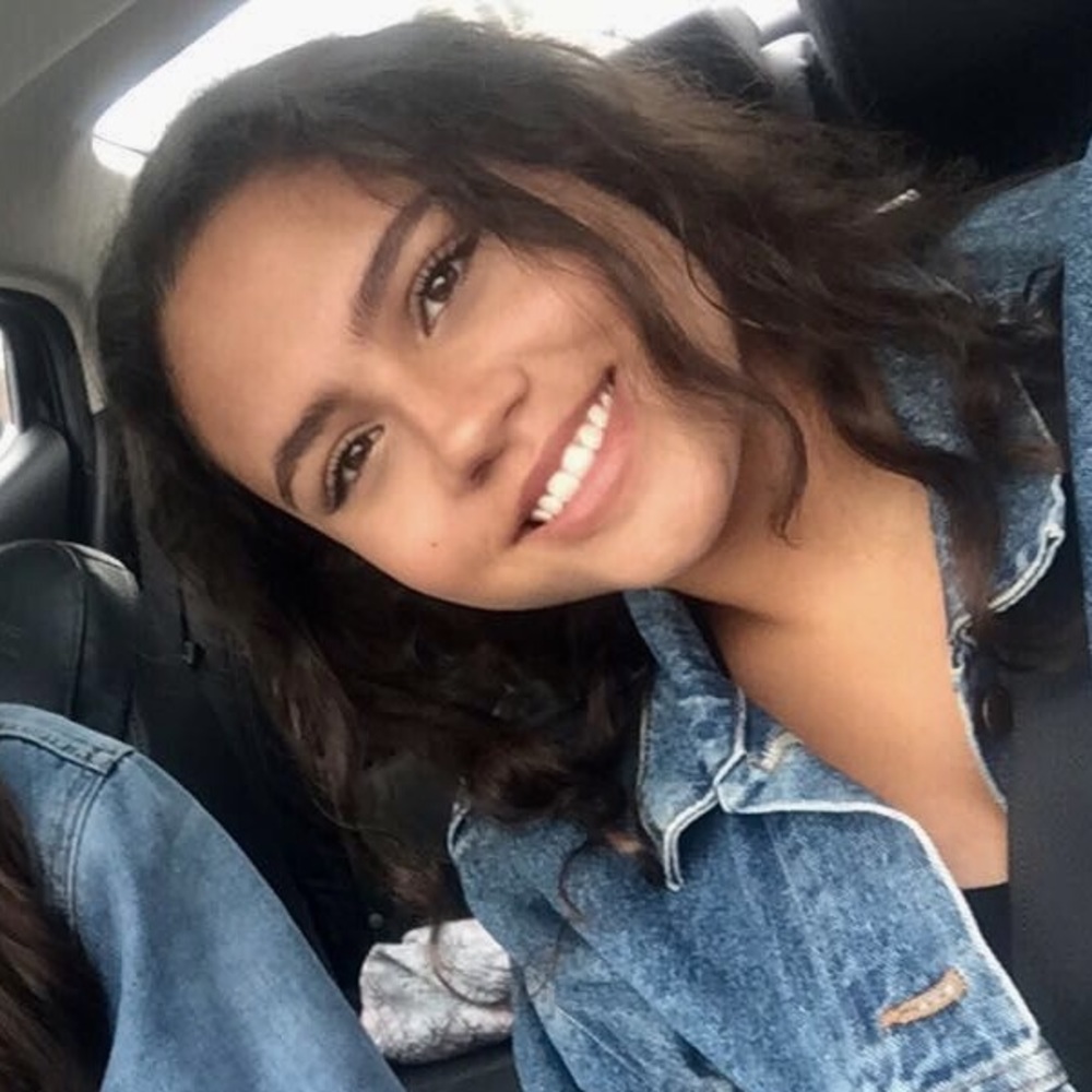 Meet your Posher, Issa